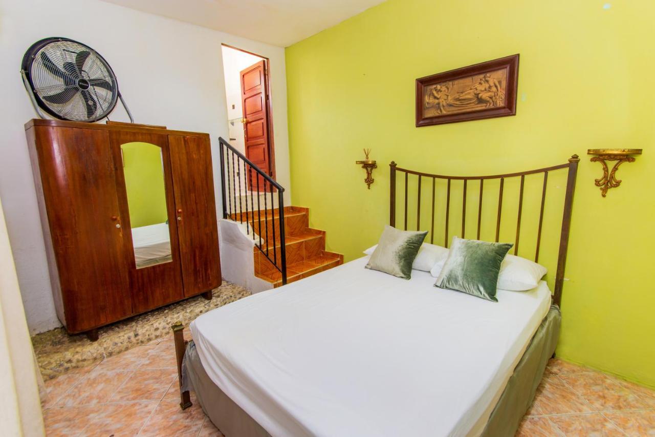 Bed and Breakfast Mauricio Babilonia Санта-Марта Екстер'єр фото