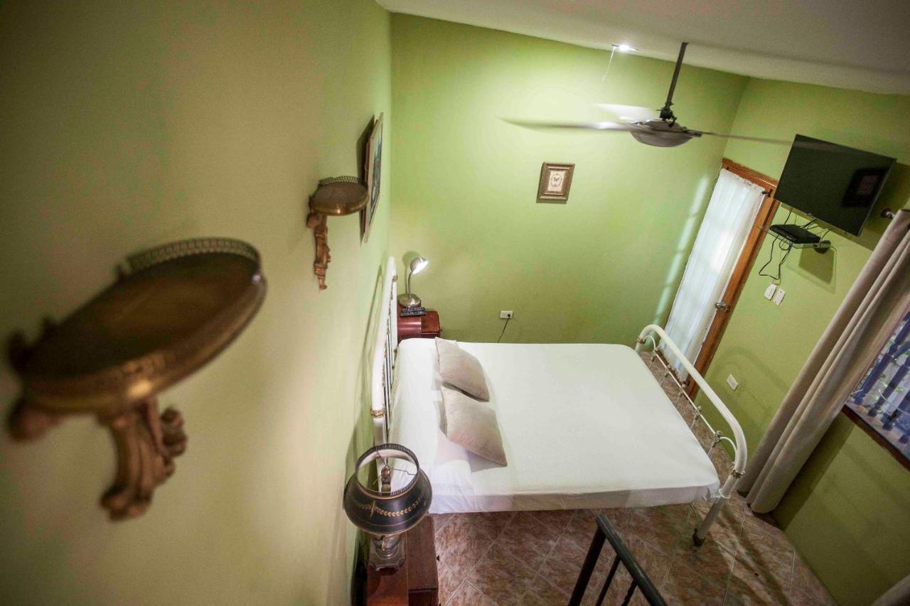Bed and Breakfast Mauricio Babilonia Санта-Марта Екстер'єр фото
